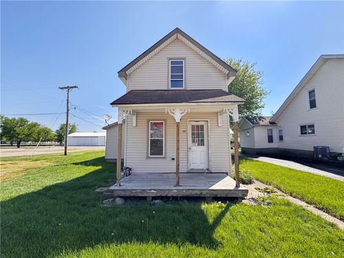408 N Main St, West Manchester, OH, 45382-9700 | Card Image