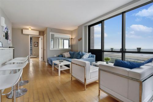 apt-5g-91 Shore Front Pkwy, Rockaway Beach, NY, 11693-1557 | Card Image