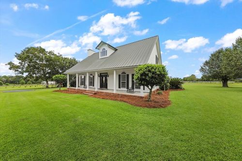 5400 Woodrow, Hahira, GA, 31632 | Card Image