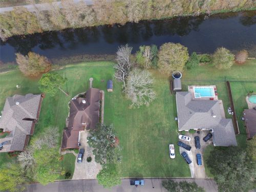 2225 Riverside Dr, West Columbia, TX, 77486-9660 | Card Image
