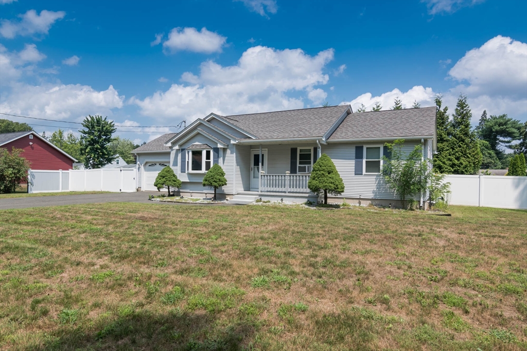 Mckinley St, Feeding Hills, MA 01030