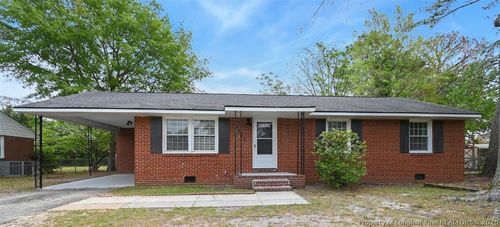 1939 Crestview Dr, Fayetteville, NC, 28304-5203 | Card Image