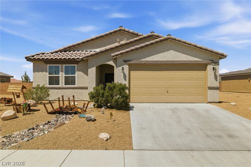 3966 E Kenosha Way, Pahrump, NV, 89061-0105 | Card Image