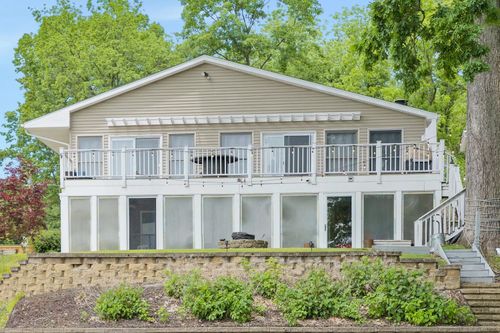 13233 Pleasant Dr, Union, MI, 49130-9720 | Card Image