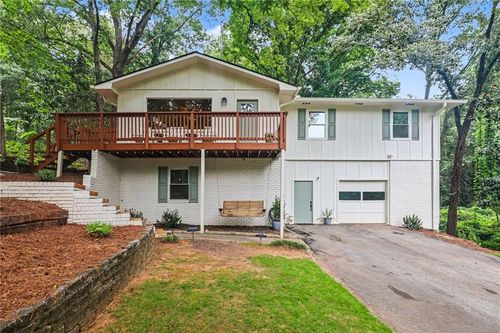 55 Dixon St, Newnan, GA, 30263-1650 | Card Image