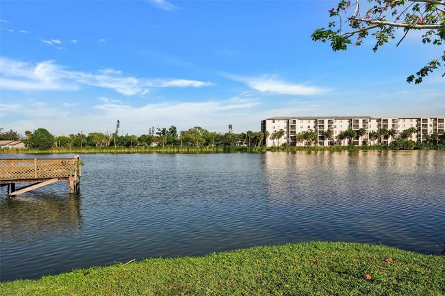 K410 - 3698 Lake Bayshore Dr, Condo with 1 bedrooms, 1 bathrooms and null parking in BRADENTON FL | Image 18