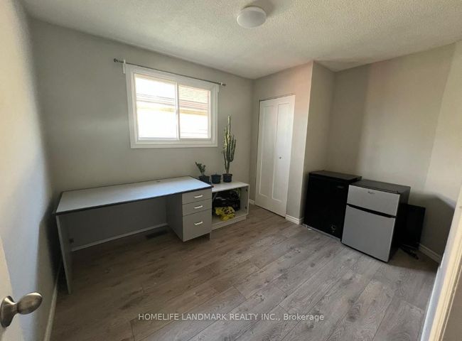 47 Martimas Ave, House other with 5 bedrooms, 2 bathrooms and 2 parking in Hamilton ON | Image 9