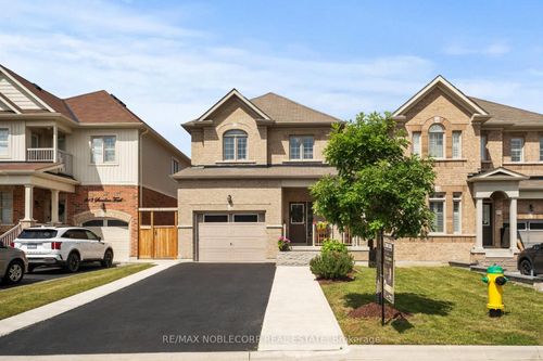 215 Strachan Trail, Beeton, ON, L0G1A0 | Card Image