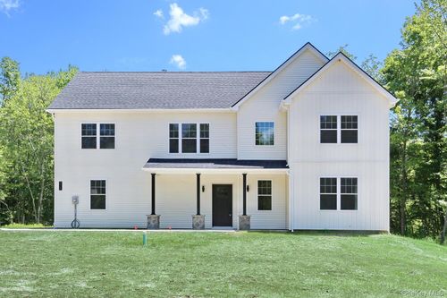 334 N Ohioville Rd, New Paltz, NY, 12561-3420 | Card Image