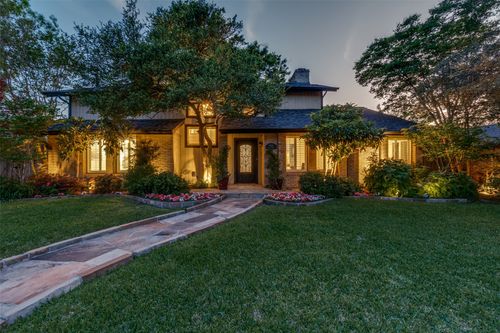 9506 Milltrail Drive, Dallas, TX, 75238 | Card Image