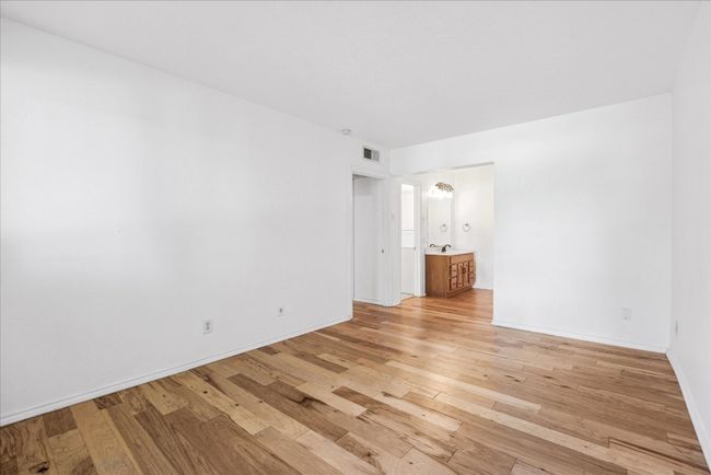 large primary bedroom | Image 11