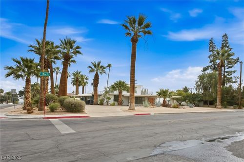 1701 S 15th St, Las Vegas, NV, 89104-3102 | Card Image