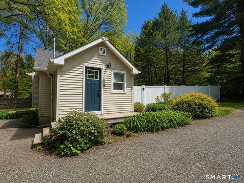 23 Pootatuck Trl, Sandy Hook, CT, 06482-1146 | Card Image