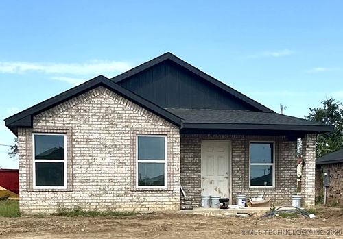 821 Elm St, Seminole, OK, 74868 | Card Image