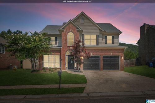 486 Forest Lakes Dr, STERRETT, AL, 35147-8166 | Card Image