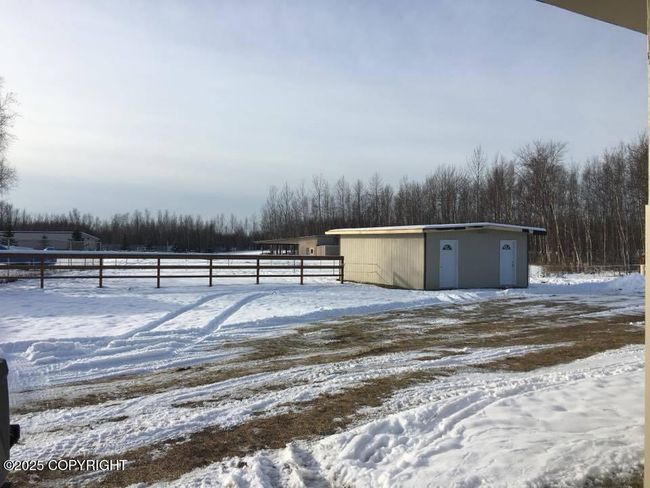 Unheated horse duplex | Image 75