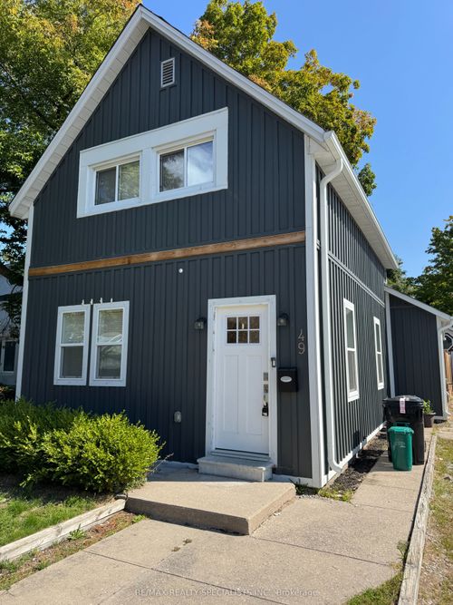 49 Sanford St, Barrie, ON, L4N3C3 | Card Image