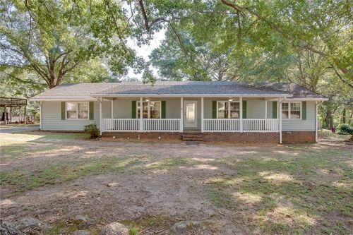 60 Knights Cir, Covington, GA, 30016-4300 | Card Image