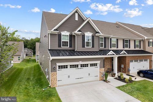 221 Hidden Acres Ln, MOORESTOWN, NJ, 08057-4027 | Card Image