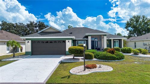 2039 Prestancia Ln, SUN CITY CENTER, FL, 33573-6921 | Card Image