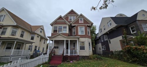 30 Shultas Pl, Hartford, CT, 06114-1342 | Card Image