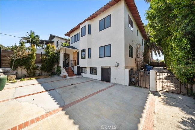 1409 Laveta Ter, Home with 4 bedrooms, 2 bathrooms and null parking in Los Angeles CA | Image 12