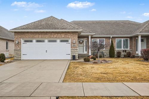10680 Arbor Ln, Saint John, IN, 46373 | Card Image