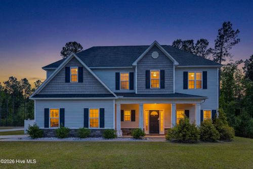 331 W Huckleberry Way, Rocky Point, NC, 28457-2301 | Card Image