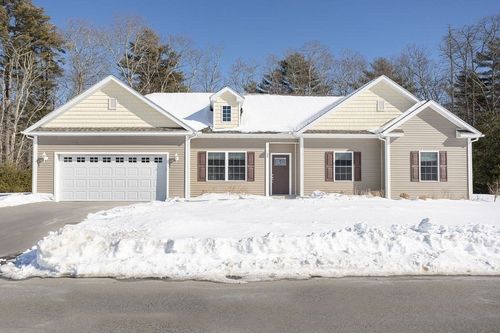 20 Nantucket Dr, Mattapoisett, MA, 02739-1795 | Card Image