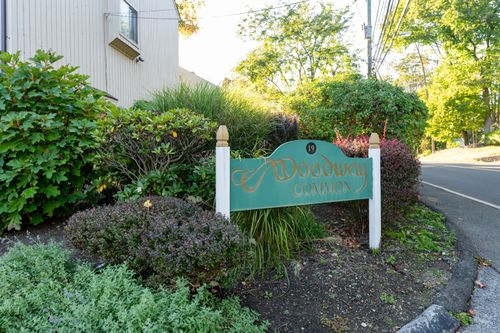 apt-14-19 Woodway Rd, Stamford, CT, 06907-1459 | Card Image