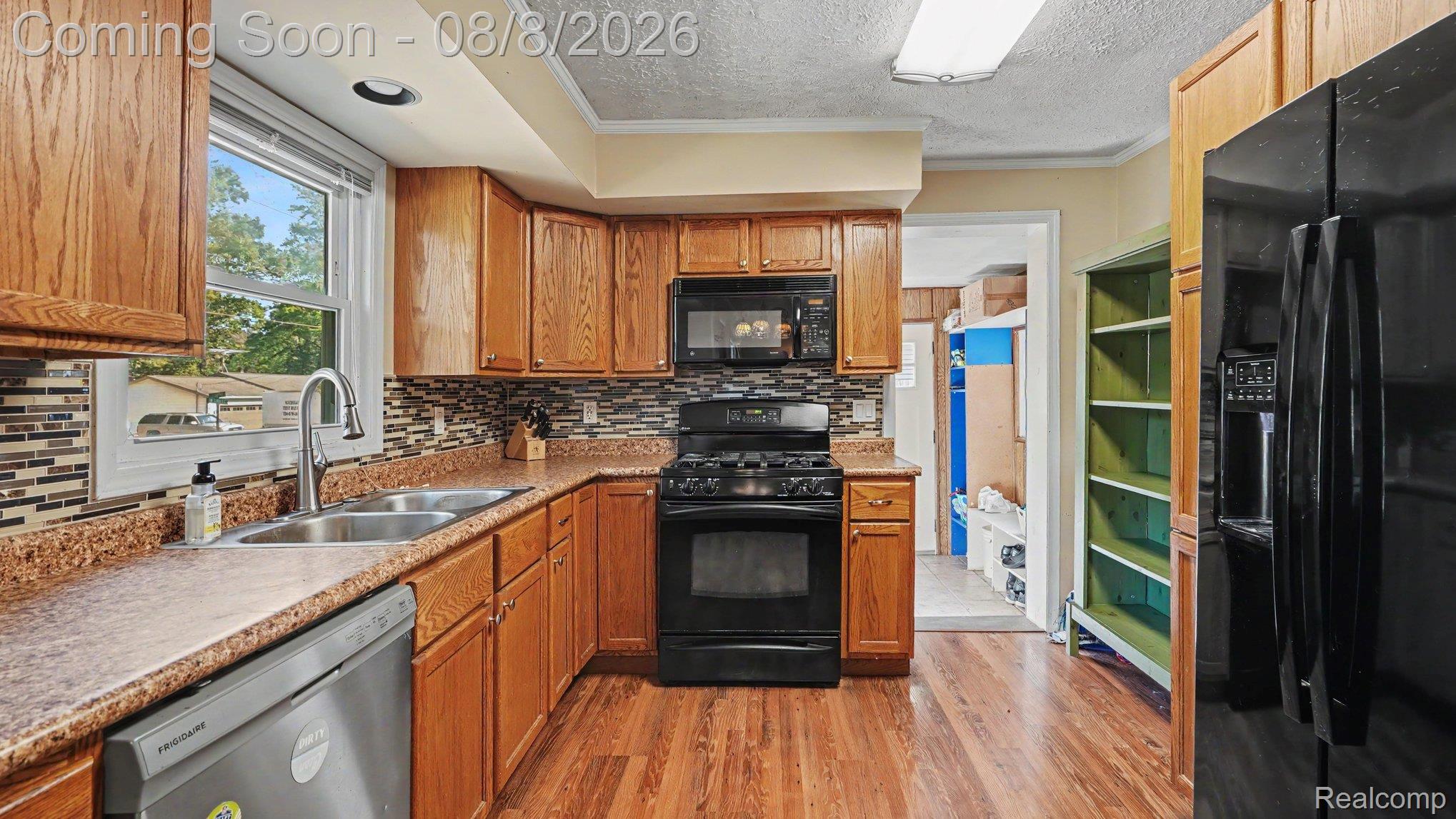 Residential in Hamburg Township 5