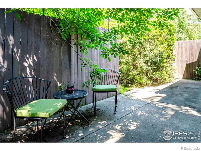 Perfect spot for dining, entertaining or just enjoying your morning coffee! | Image 29