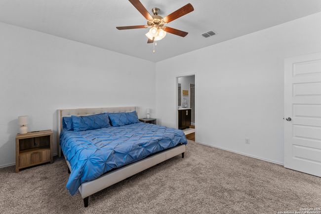 13229 Hagerd Loop, House other with 4 bedrooms, 2 bathrooms and null parking in St Hedwig TX | Image 19