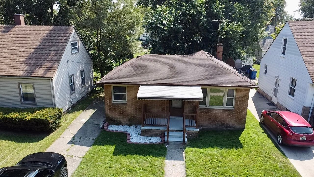 Wood Ave, Warren, MI 48091