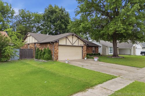 4800 Uniontown St, Broken Arrow, OK, 74012-1269 | Card Image
