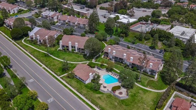 22 Seaview Dr S, Townhouse with 3 bedrooms, 3 bathrooms and 2 parking in Rolling Hills Estates CA | Image 28