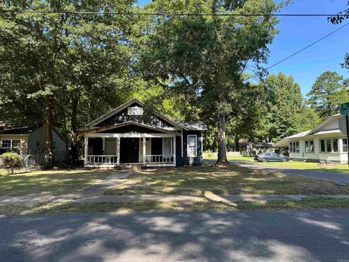 1104 School St, Malvern, AR, 72104-4238 | Card Image