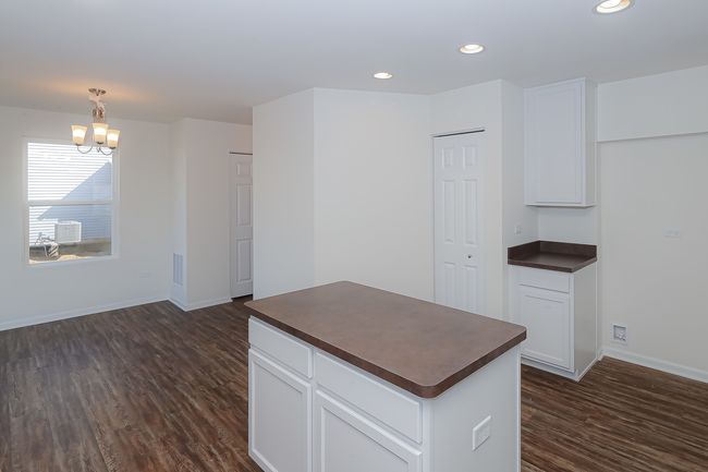 1776 Breton Ave, House other with 3 bedrooms, 3 bathrooms and 2 parking in North Aurora IL | Image 9
