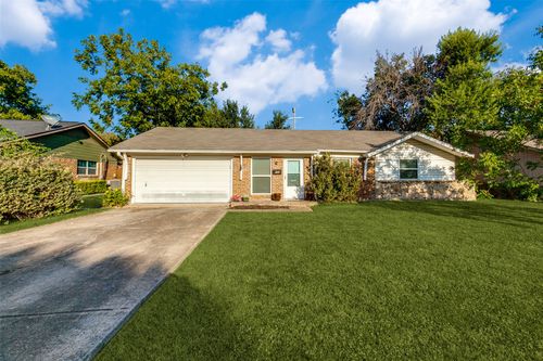 108 Mariana Dr, Richardson, TX, 75081-3733 | Card Image