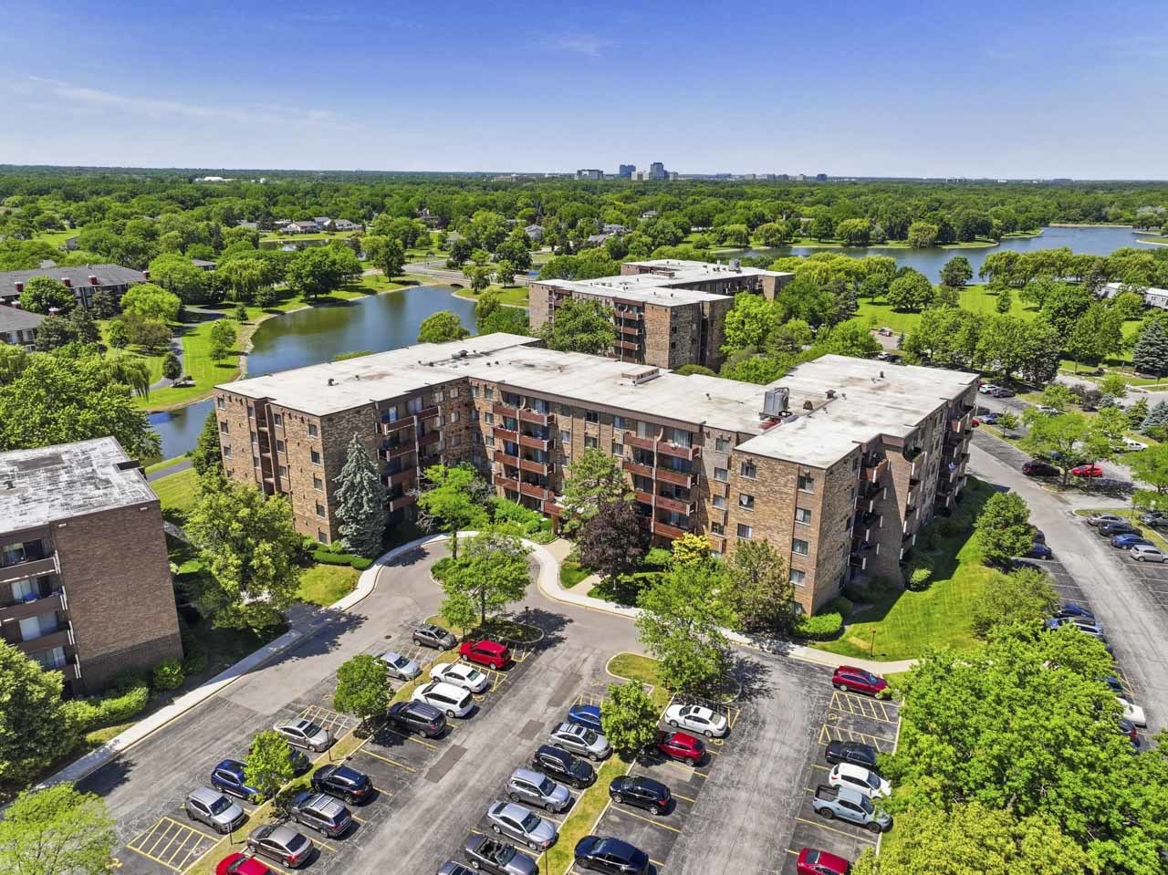 Residential in Elk Grove Village 4