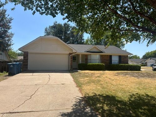 158 Brockway Dr, Rockwall, TX, 75032-5611 | Card Image