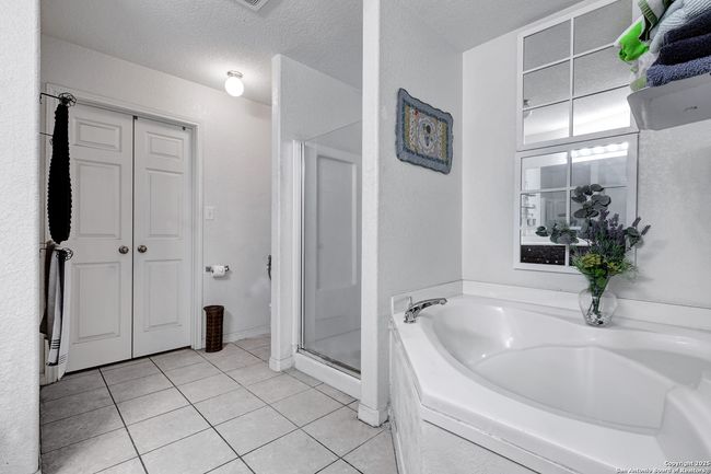 6626 Luckey Tree, House other with 3 bedrooms, 2 bathrooms and null parking in San Antonio TX | Image 14