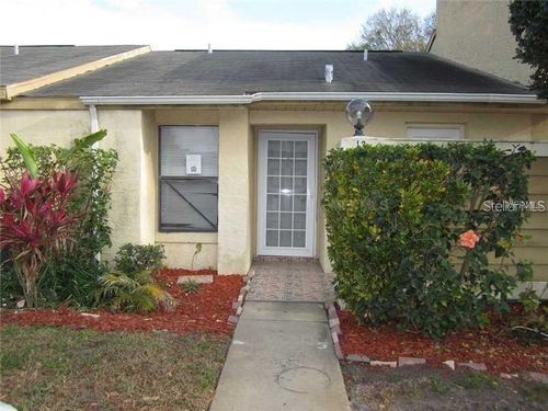 13 Silver Park Cir, KISSIMMEE, FL, 34743-9408 | Card Image