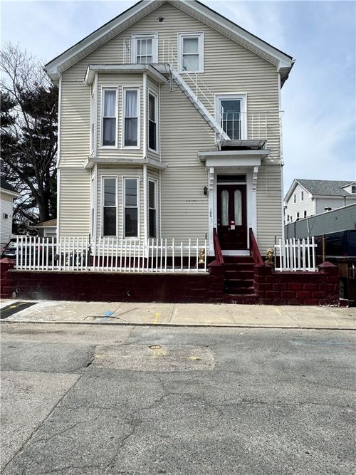 166 Bath Street, Providence, RI, 02908 | Card Image