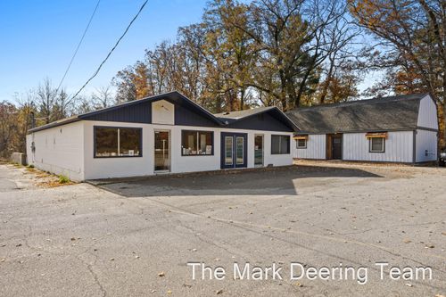 6372 E 36th St, White Cloud, MI, 49349-9513 | Card Image