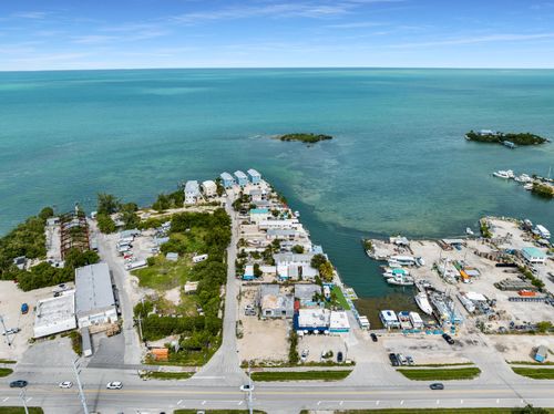 206 12th Street Gulf, Marathon, FL, 33050-2063 | Card Image