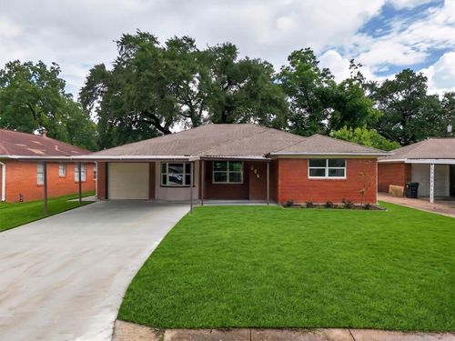 206 Mockingbird Ln, Pasadena, TX, 77502-4623 | Card Image