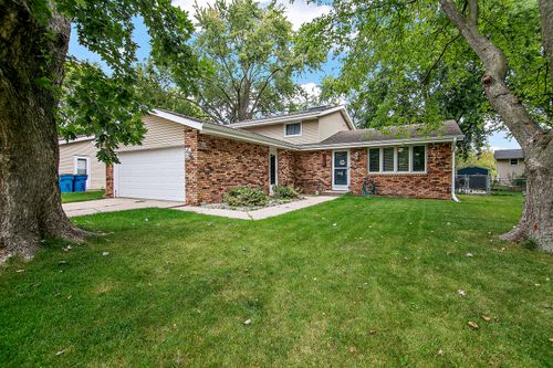 1078 Mallard Dr, Bradley, IL, 60915-1320 | Card Image