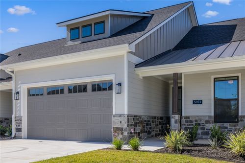 5045 Mooney Falls Dr, Bryan, TX, 77802-1451 | Card Image