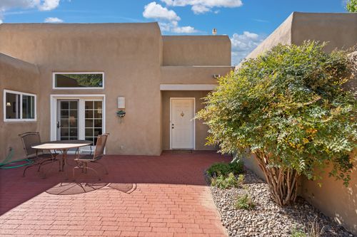 2309 Calle De Real, Albuquerque, NM, 87104 | Card Image